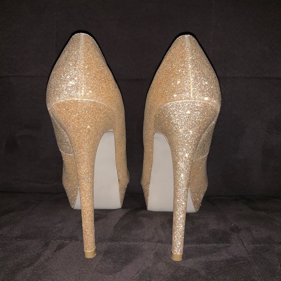 Gold sparkle JLO heels - Picture 5 of 5